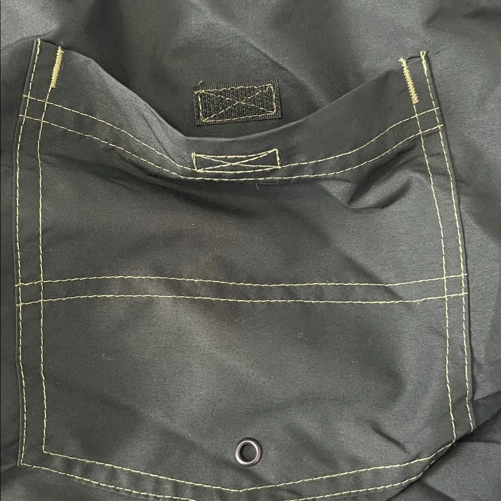 Eddie Bauer Green Pattern Swim/Hybrid Short Size XL NWT